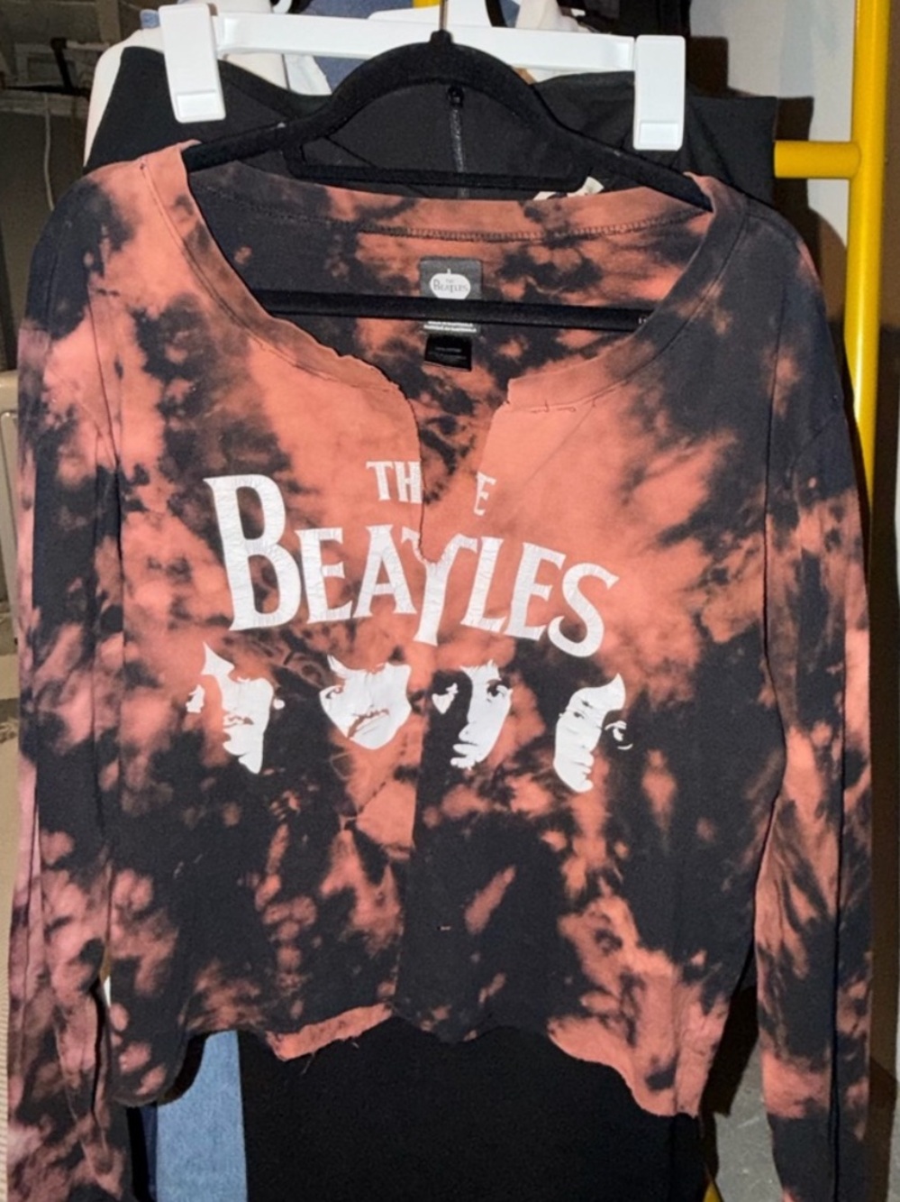 🔥Vintage Style The Beatles Tie Dye Cropped Long Sleeve Tee Y2K🔥